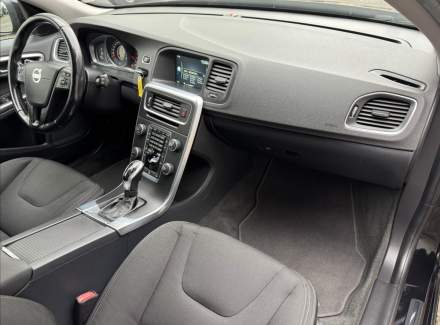 Volvo - V60