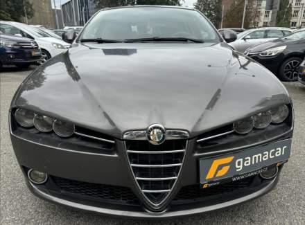 Alfa Romeo - 159