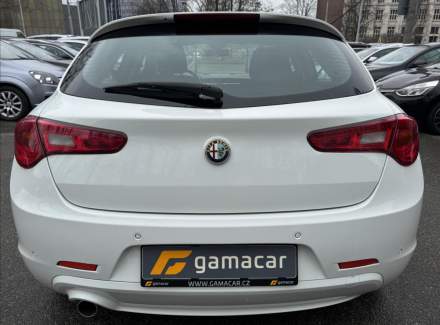 Alfa Romeo - Giulietta