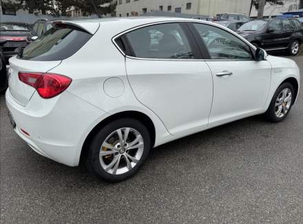 Alfa Romeo - Giulietta