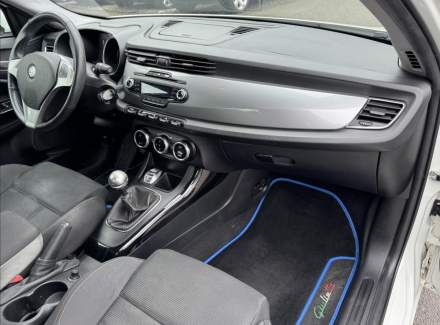 Alfa Romeo - Giulietta