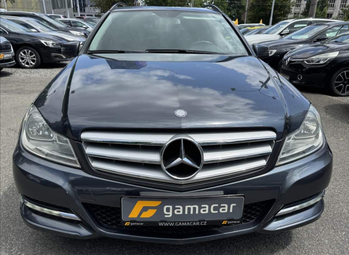 Mercedes-Benz - C-class