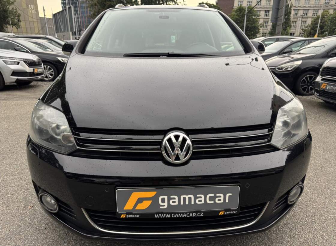 Volkswagen - Golf