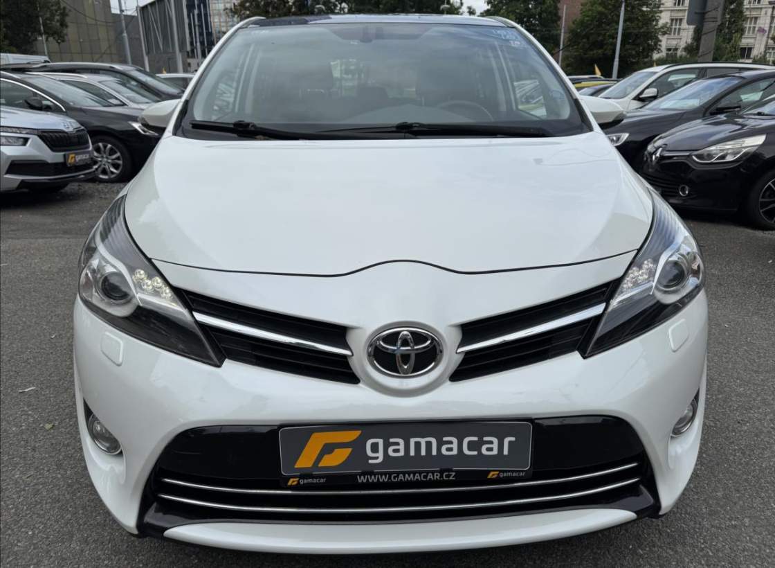 Toyota - Verso
