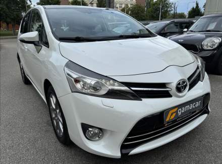 Toyota - Verso