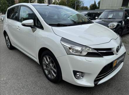 Toyota - Verso