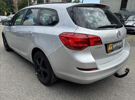 Opel - Astra