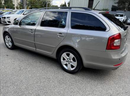 Škoda - Octavia