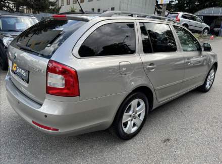 Škoda - Octavia