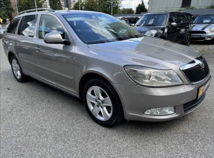 Škoda - Octavia