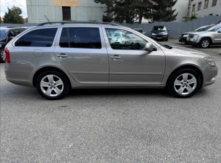 Škoda - Octavia