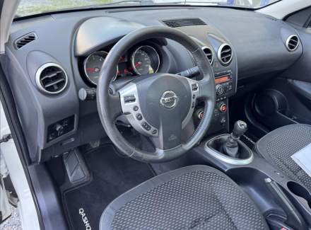 Nissan - Qashqai