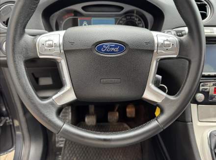 Ford - S-MAX
