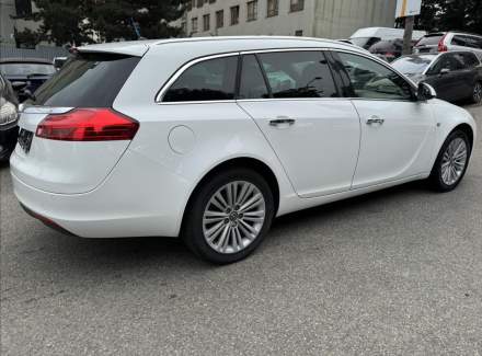 Opel - Insignia
