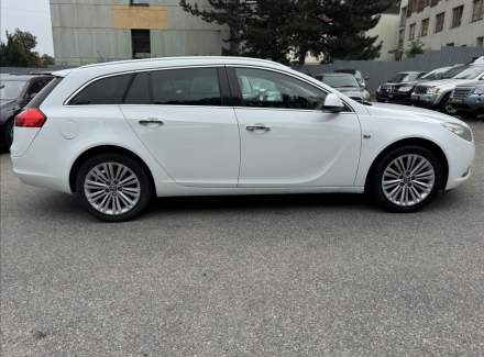 Opel - Insignia