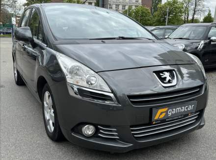 Peugeot - 5008