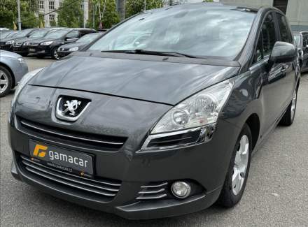 Peugeot - 5008