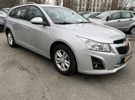Chevrolet - Cruze
