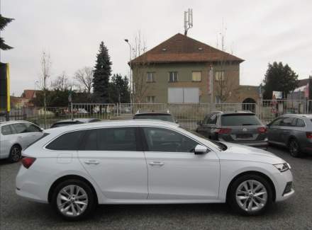 Škoda - Octavia