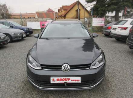Volkswagen - Golf