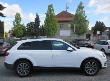 Audi - Q7