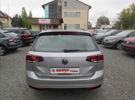 Volkswagen - Passat