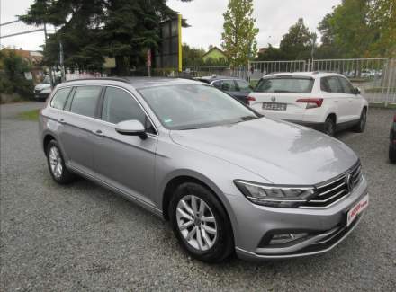 Volkswagen - Passat