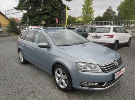 Volkswagen - Passat