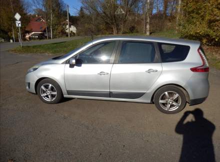 Renault - Scenic