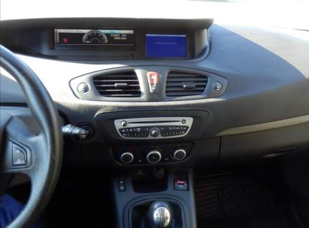 Renault - Scenic