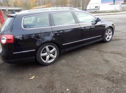 Volkswagen - Passat