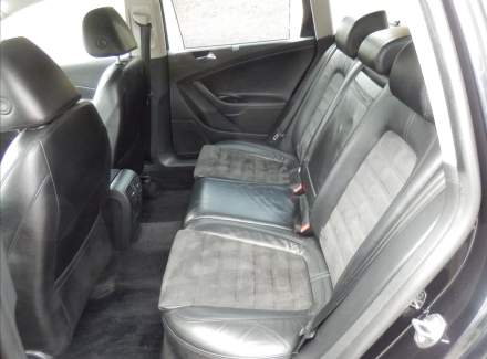 Volkswagen - Passat