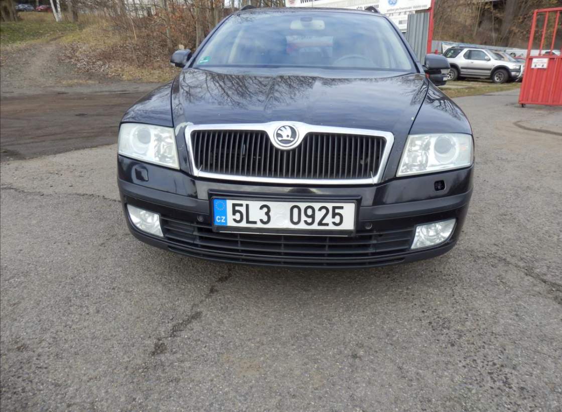 Škoda - Octavia