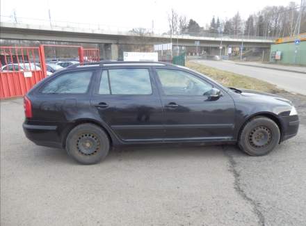 Škoda - Octavia