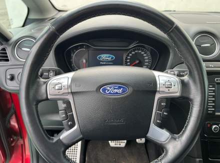 Ford - S-MAX