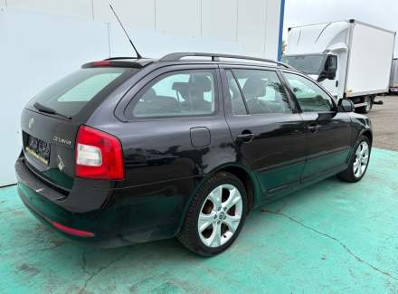 Škoda - Octavia