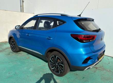 MG - ZS