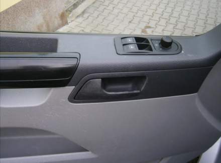 Volkswagen - Caravelle