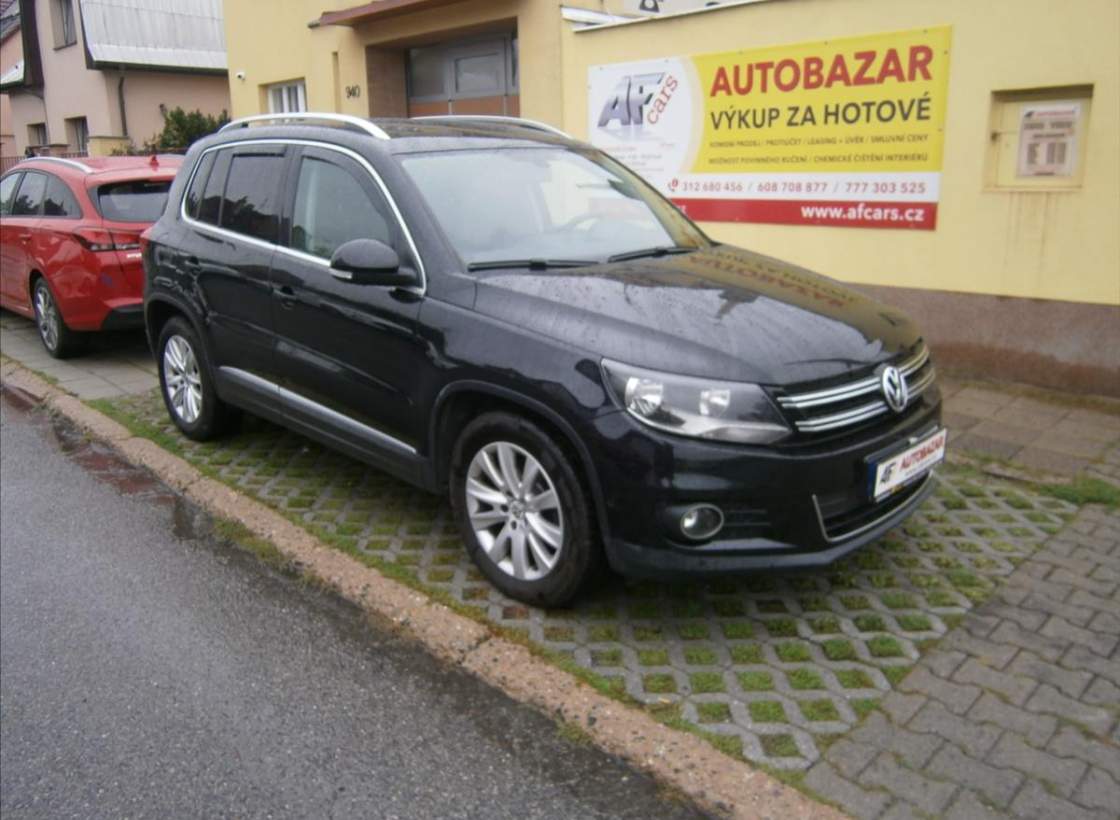 Volkswagen - Tiguan