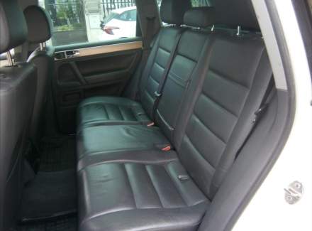 Volkswagen - Touareg