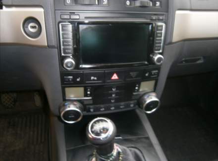 Volkswagen - Touareg