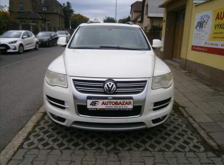 Volkswagen - Touareg