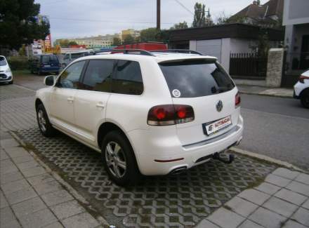 Volkswagen - Touareg