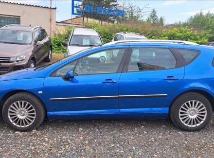 Peugeot - 407