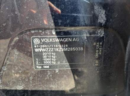 Volkswagen - Golf