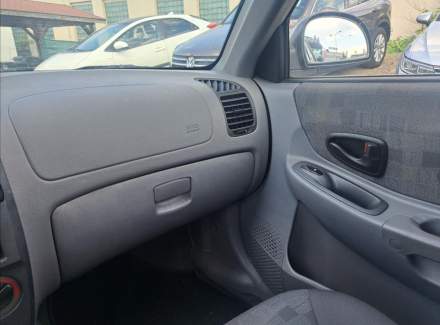 Hyundai - Accent