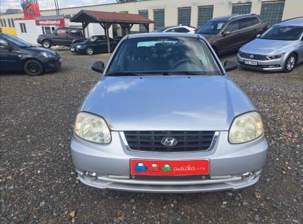 Hyundai - Accent