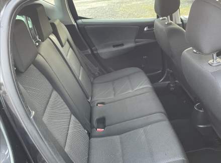 Peugeot - 207