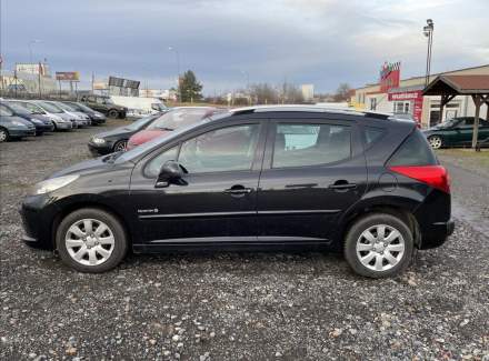 Peugeot - 207