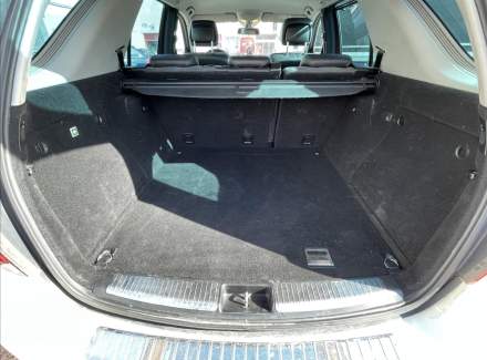 Mercedes-Benz - M-class